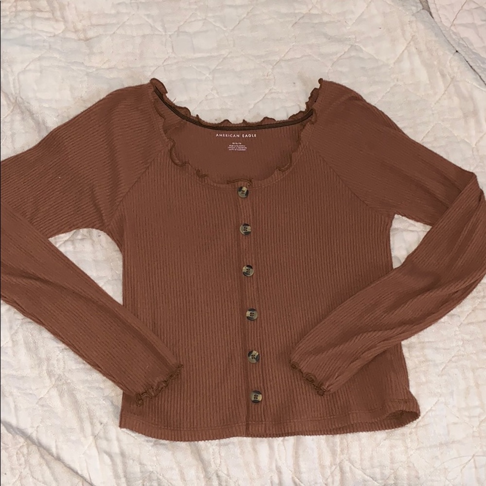 Long Sleeve Lettuce Hem Tee
